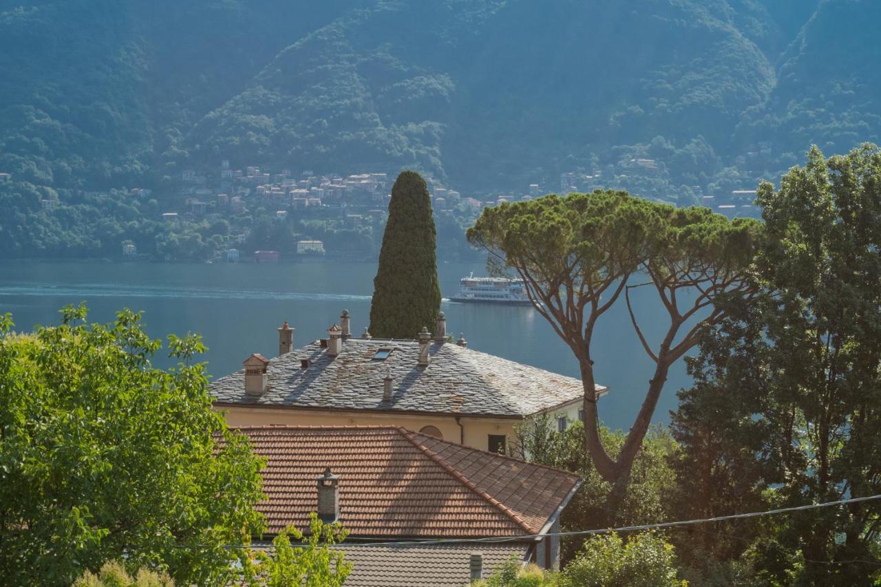 P Terrace - Lake View By Rent All Como Laglio Exterior foto