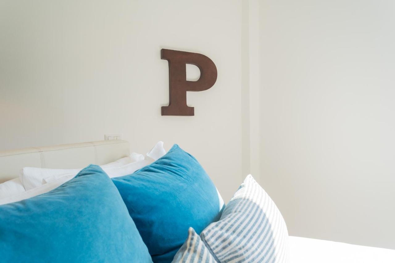 P Terrace - Lake View By Rent All Como Laglio Exterior foto